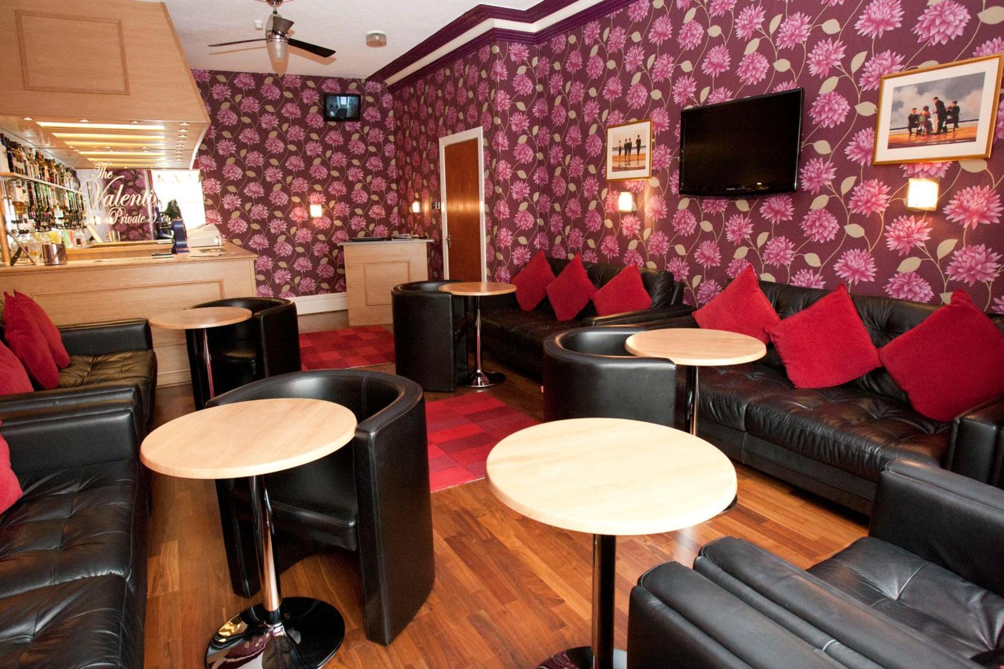 Valentine Lodge Over 21 Adult Couples Only Blackpool Exterior photo