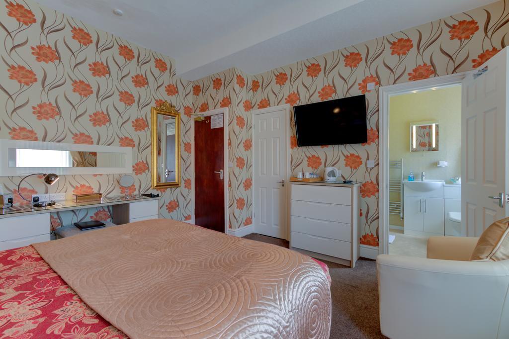 Valentine Lodge Over 21 Adult Couples Only Blackpool Exterior photo
