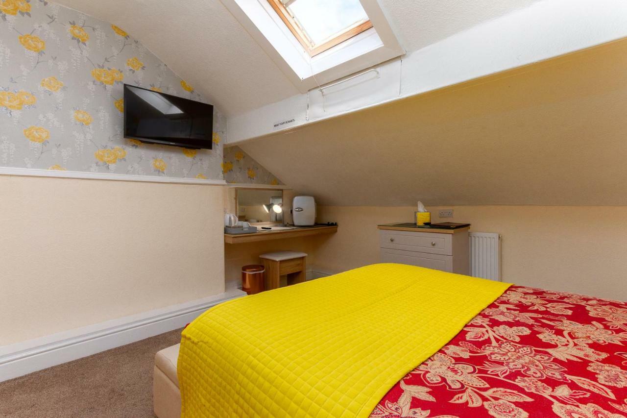 Valentine Lodge Over 21 Adult Couples Only Blackpool Exterior photo