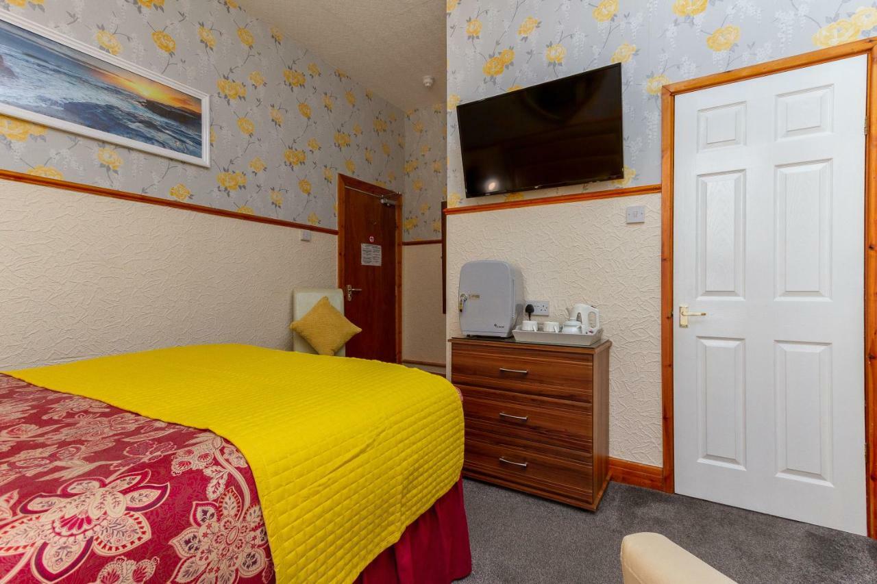 Valentine Lodge Over 21 Adult Couples Only Blackpool Exterior photo